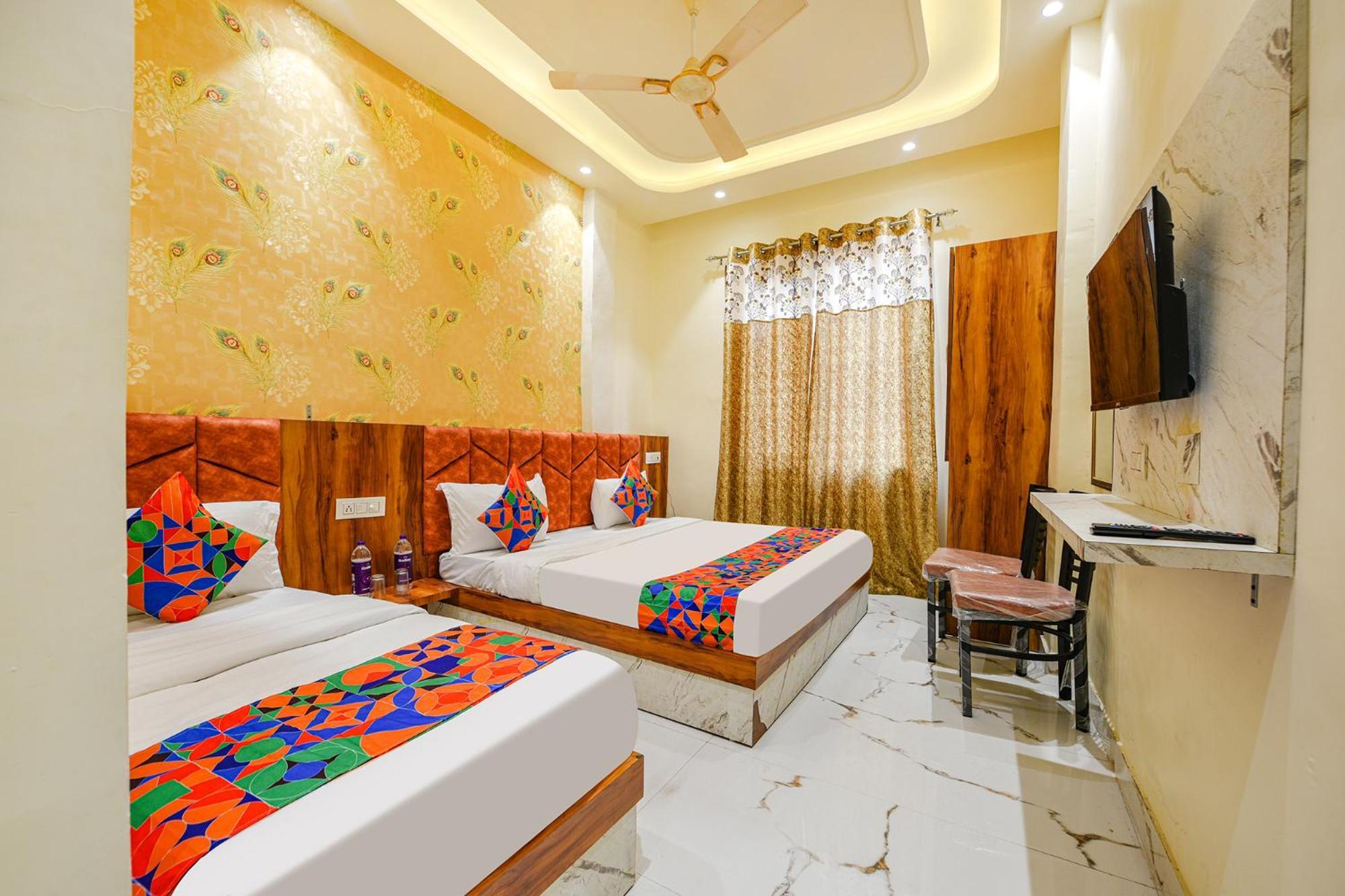 Fabhotel Dm Residency Амритсар Экстерьер фото