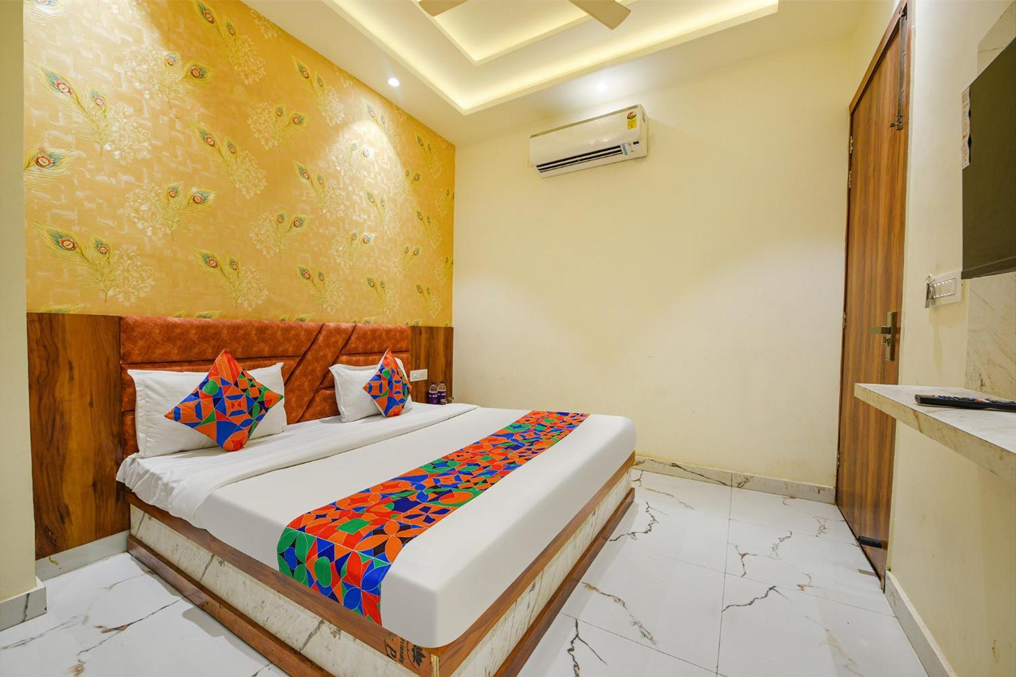 Fabhotel Dm Residency Амритсар Экстерьер фото